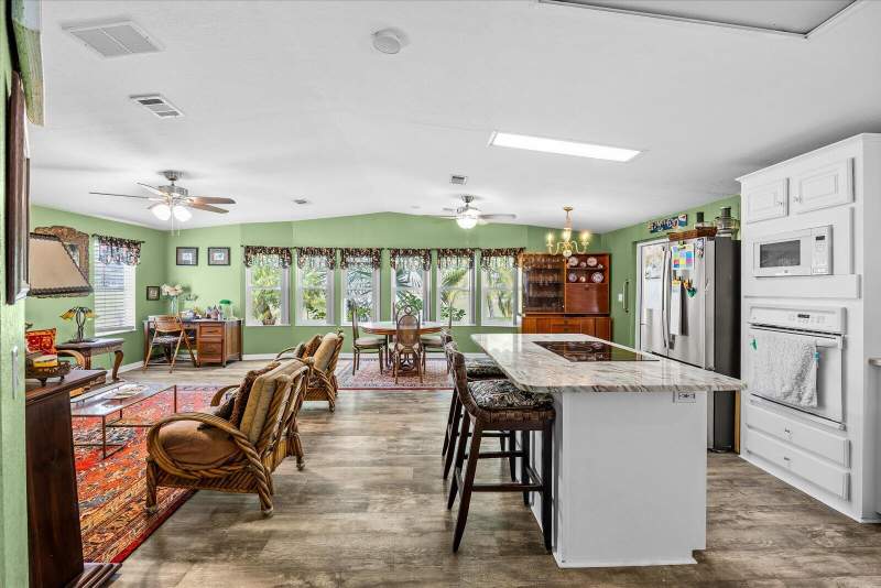 2 bedroom Manufactured Home at 7933 Meadowlark Lane, The Preserve At Savanna Club, Port St. Lucie — photo 5