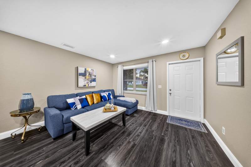 3 bedroom Single Family Residence at 2341 SE West Blackwell Drive, Sandhill Crossing — photo 2