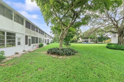317 Tilford O #317, Deerfield Beach FL - photo 15 of 25