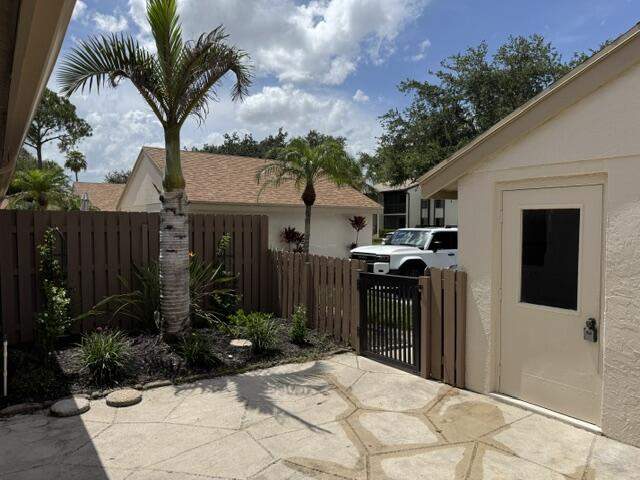 2 bedroom Condominium at 2084 SW Silver Pine Way #122-B, Pine Ridge At Martin Downs Condo, Palm City — photo 3