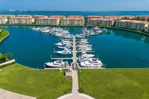 36 Harbour Isle Drive #104, Fort Pierce FL - photo 18 of 31