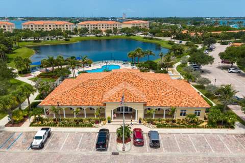 36 Harbour Isle Drive #104, Fort Pierce FL - photo 20 of 31