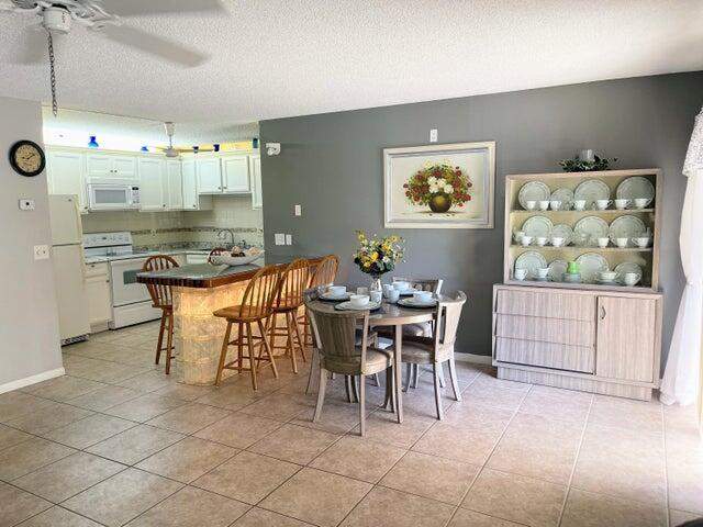 2 bedroom Condominium at 5839 La Pinata Boulevard #C-1, La Pinata Cond No 1,2 & 3 As In Decl In, Greenacres — photo 4