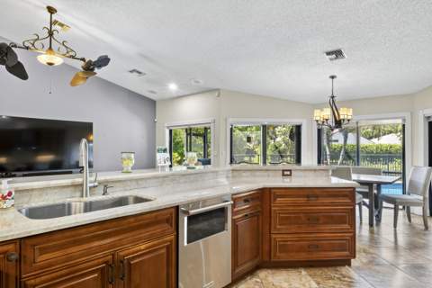 12020 NW 2nd Drive, Coral Springs FL - photo 10 of 72