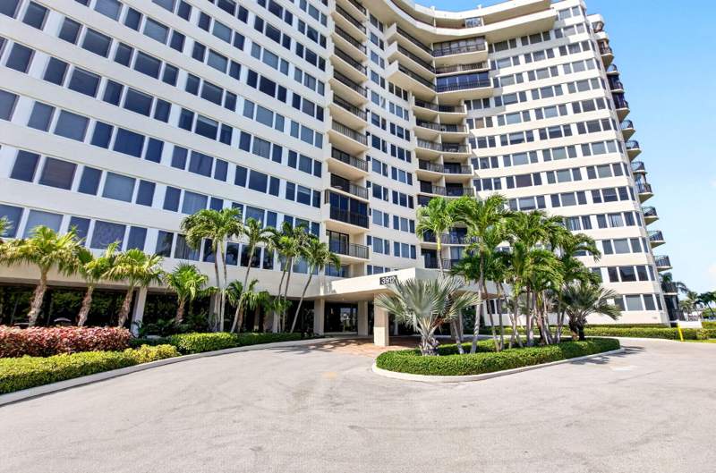 2 bedroom Condominium at 3912 S Ocean Boulevard #501, Regency Highland Club Condo, Highland Beach — photo 3