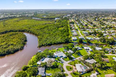 446 S Naranja Avenue, Port St. Lucie FL - photo 12 of 93