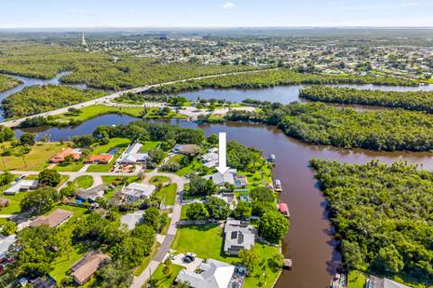 446 S Naranja Avenue, Port St. Lucie FL - photo 15 of 93