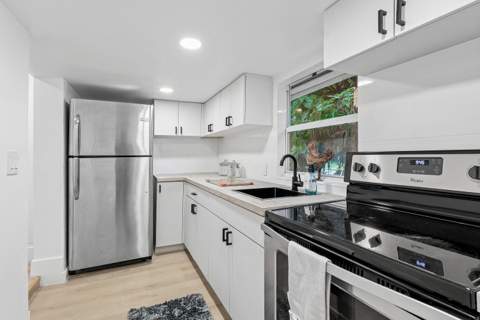 107 SW 4th Avenue, Delray Beach FL - photo 10 of 28