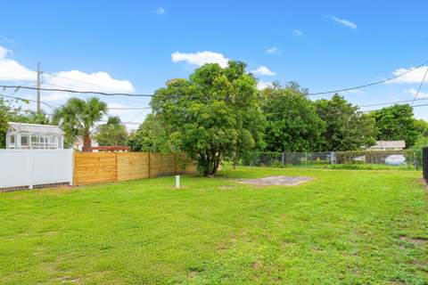 107 SW 4th Avenue, Delray Beach FL - photo 17 of 28