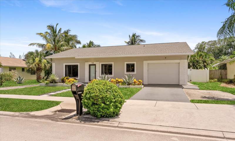 2 bedroom Single Family Residence at 728 NE 9th Avenue, Lake Add To Boynton, Boynton Beach — photo 3