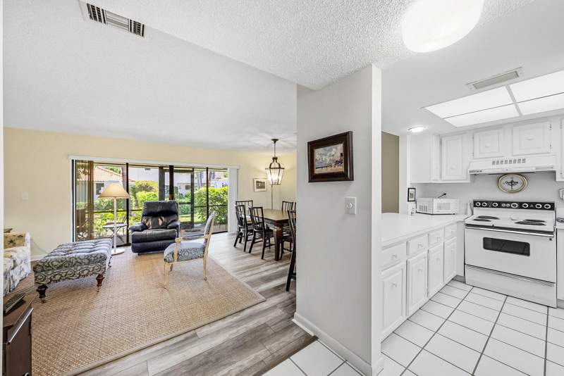 1 bedroom Townhouse at 4101 Kittiwake Court #Kittiwake, Quail Ridge, Boynton Beach — photo 5
