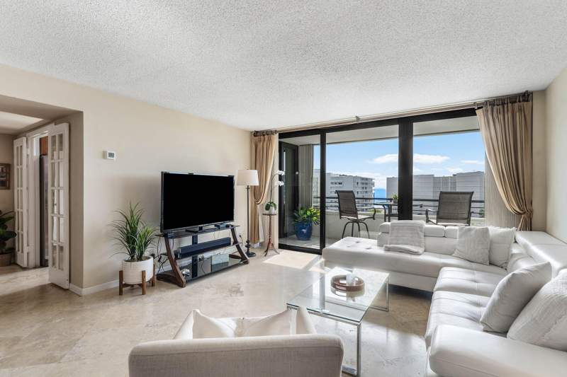 2 bedroom Condominium at 3589 S Ocean Boulevard #703, Mayfair House Condo, South Palm Beach — photo 3