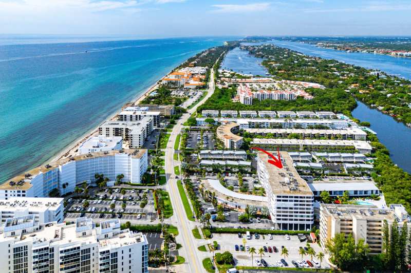 2 bedroom Condominium at 3589 S Ocean Boulevard #703, Mayfair House Condo, South Palm Beach — photo 1
