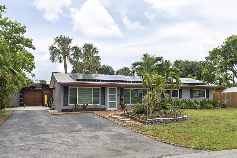 3 bedroom Single Family Residence at 830 SW 1st Avenue, Norwood Section, Pompano Beach — photo 2