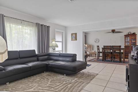 830 SW 1st Avenue, Pompano Beach FL - photo 7 of 47