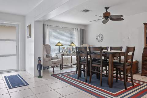 830 SW 1st Avenue, Pompano Beach FL - photo 11 of 47