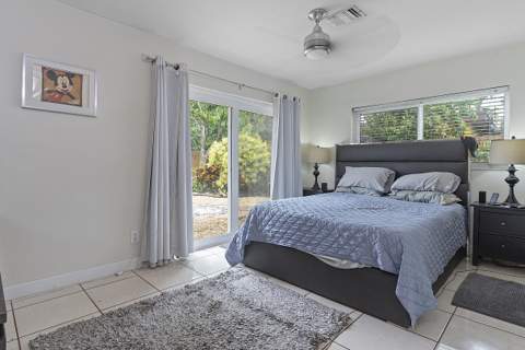 830 SW 1st Avenue, Pompano Beach FL - photo 23 of 47