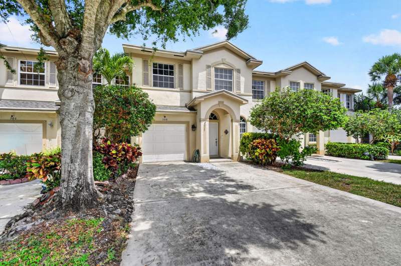 4 bedroom Townhouse at 308 Spruce Street, Cedar Ridge Estates, Boynton Beach — photo 3
