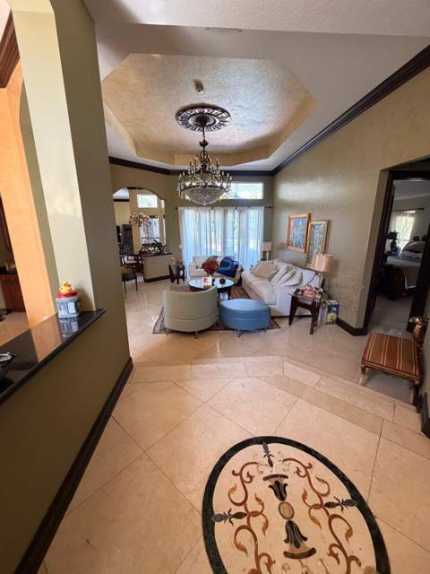 3309 Bradenham Lane, Davie FL - photo 15 of 21