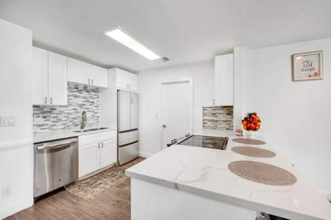 5711 NW 65th Way, Tamarac FL - photo 9 of 26