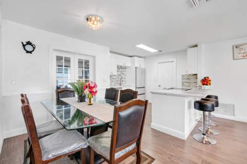 5711 NW 65th Way, Tamarac FL - photo 11 of 26