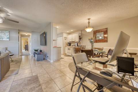 5037 Alfred Drive, West Palm Beach FL - photo 6 of 20