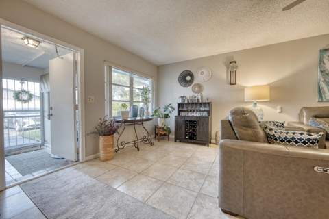 5037 Alfred Drive, West Palm Beach FL - photo 13 of 20