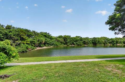 308 Spruce Street, Boynton Beach FL - photo 24 of 77