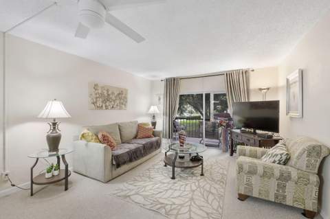 8990 S Hollybrook Boulevard #209, Pembroke Pines FL - photo 7 of 13