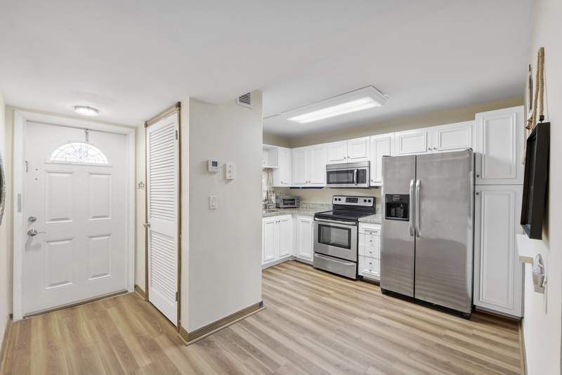 2 bedroom Condominium at 8990 S Hollybrook Boulevard #209, Hollybrook Golf And, Pembroke Pines — photo 3
