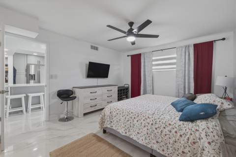 9823 S Hollybrook Lake Drive #206, Pembroke Pines FL - photo 23 of 58