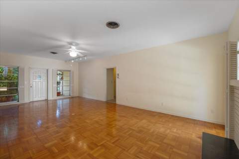 24 N Via Lucindia, Sewalls Point FL - photo 15 of 59