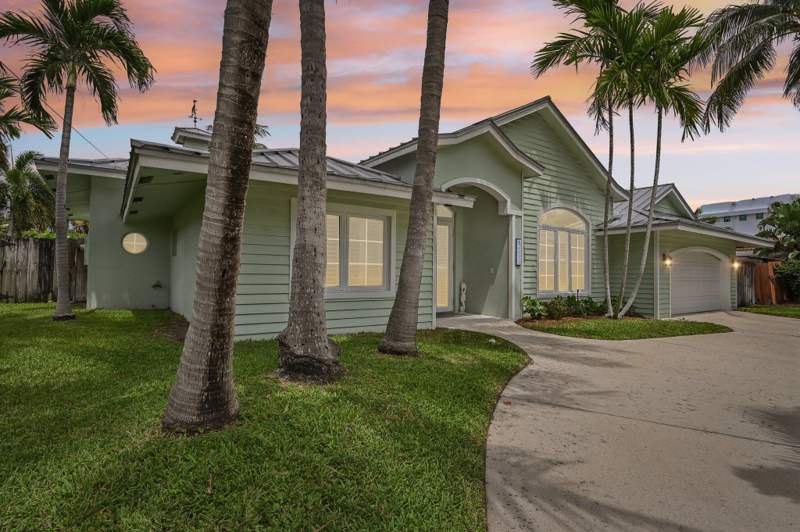 3 bedroom Single Family Residence at 4911 NE 25th Avenue, Coral Key Villas 2nd Sec, Lighthouse Point — photo 3
