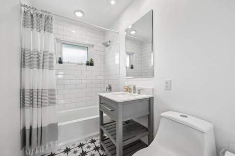 4911 NE 25th Avenue, Lighthouse Point FL - photo 17 of 45