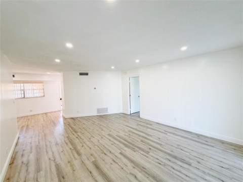 2710 Riverside Drive #201-A, Coral Springs FL - photo 11 of 37