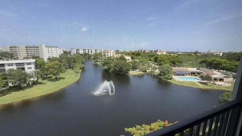 2334 S Cypress Bend Drive #802, Pompano Beach FL - photo 22 of 31