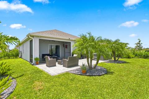 10555 SW Vasari Way, Port St. Lucie FL - photo 19 of 25
