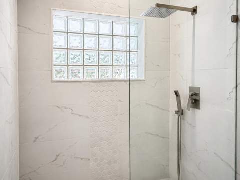 819 NE 2nd Court, Hallandale Beach FL - photo 19 of 29