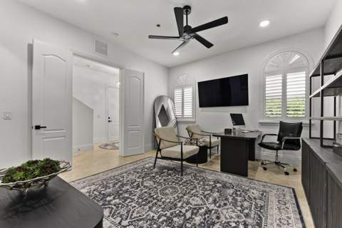 430 Sunset Drive, Pompano Beach FL - photo 12 of 48