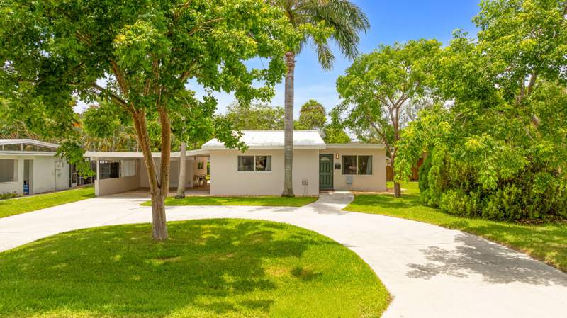 3 bedroom Single Family Residence at 2870 NE 18th Street, Santamaria Harbor, Pompano Beach — photo 2