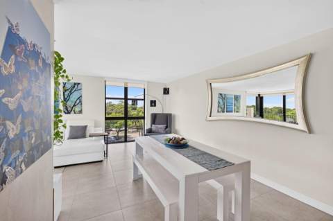 1301 River Reach Drive #516, Fort Lauderdale FL - photo 6 of 45