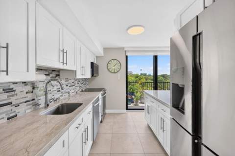 1301 River Reach Drive #516, Fort Lauderdale FL - photo 10 of 45