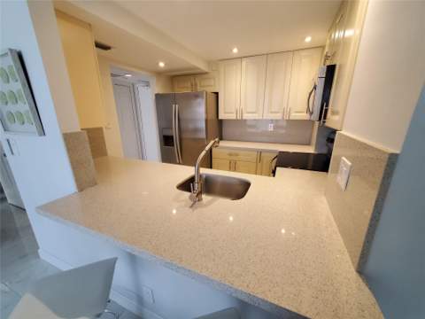 3031 N Ocean Boulevard #708, Fort Lauderdale FL - photo 8 of 33