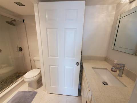 3031 N Ocean Boulevard #708, Fort Lauderdale FL - photo 19 of 33