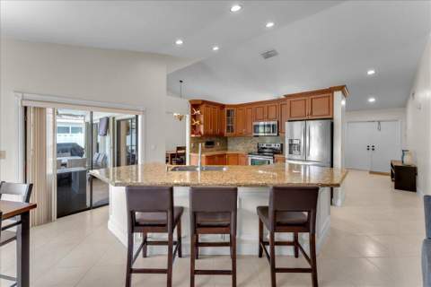 5345 NW 58th Terrace, Coral Springs FL - photo 8 of 46