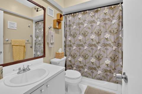 309 Circle Drive, Boynton Beach FL - photo 10 of 20