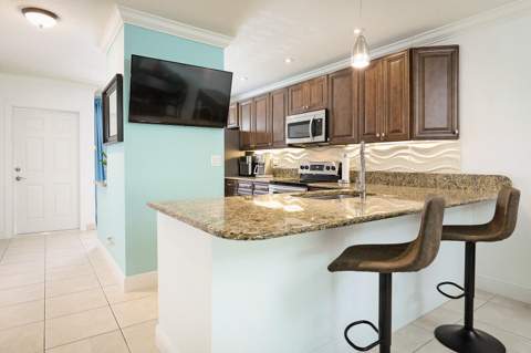 1141 Calamondin Terrace #202, Delray Beach FL - photo 7 of 19