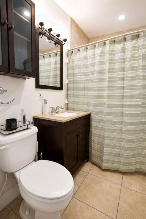 511 N 69th Way, Hollywood FL - photo 11 of 14