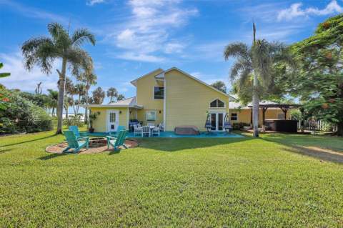 7501 S Indian River Drive, Fort Pierce FL - photo 14 of 45