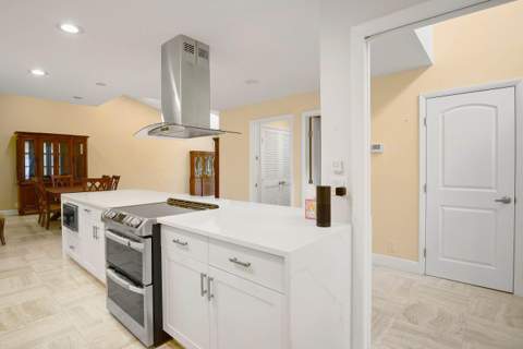 6845 Fountains Circle, Lake Worth FL - photo 15 of 37
